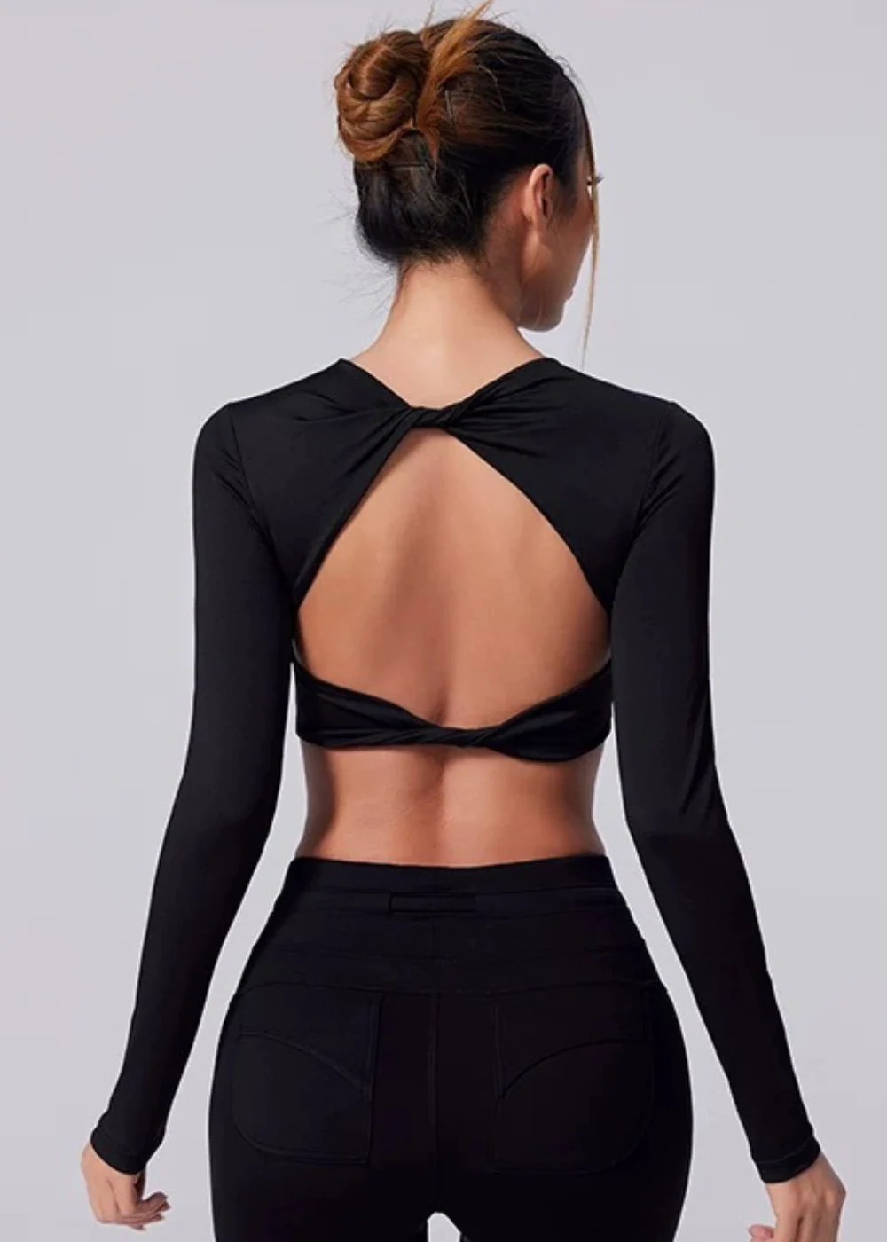 Tee-shirt - EleganceTwist - Brassière Intégrée - Vente Finale